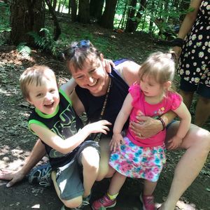 Meet your Posher, Debra